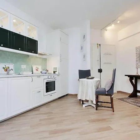 Apartment Trastevere 50due Rome
